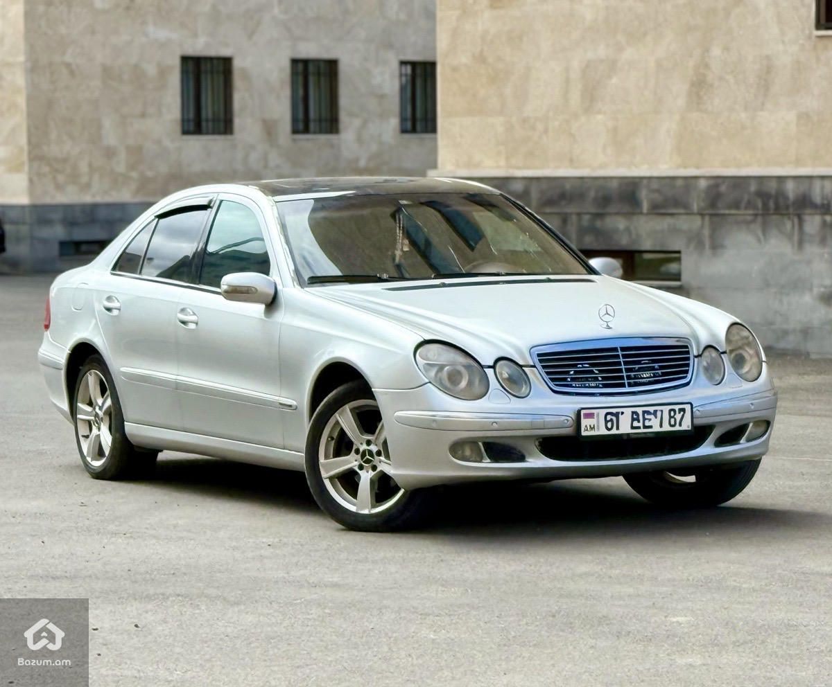 Mercedes-Benz E 240 2003 - image 1
