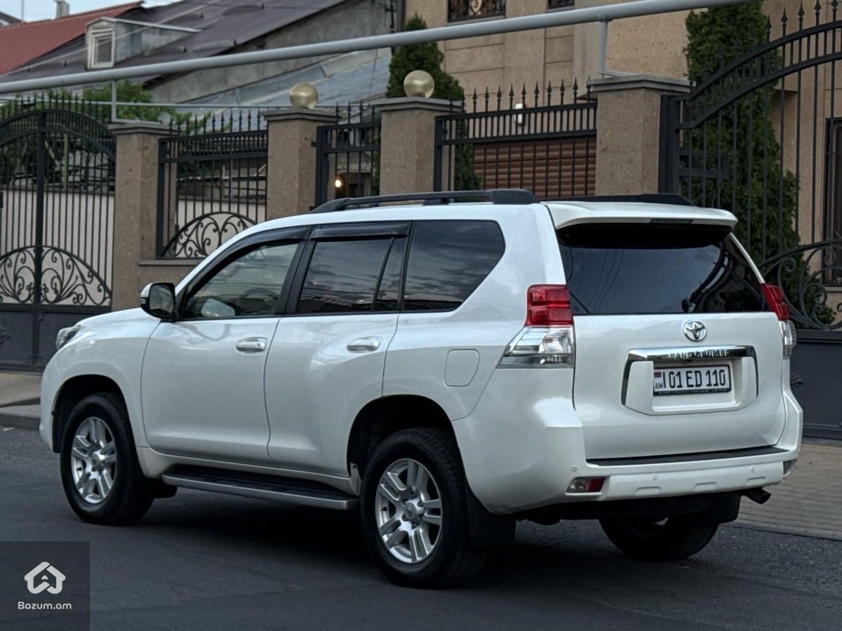 Toyota Land Cruiser Prado 2014 - image 4