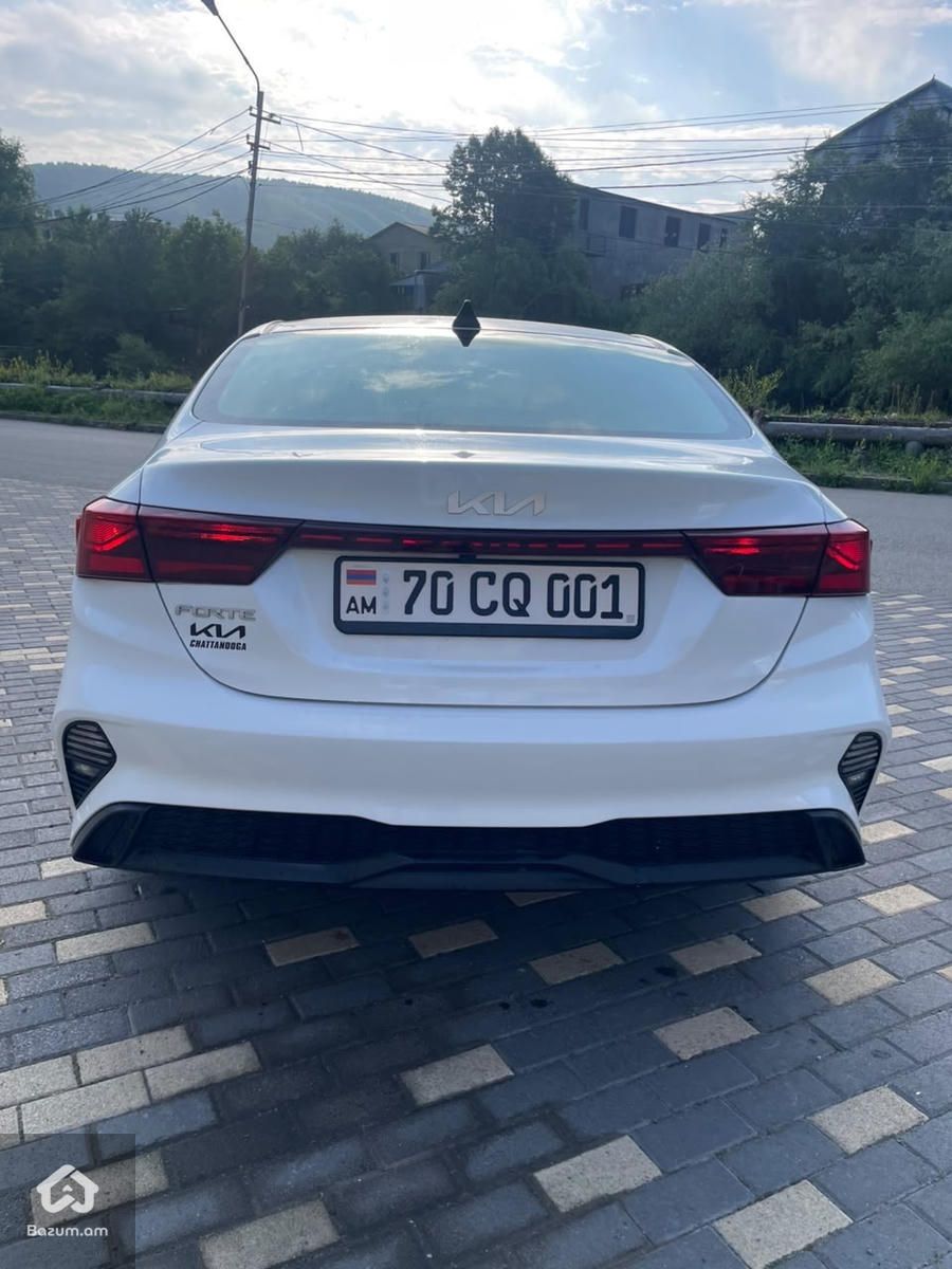 Kia forte - image 2