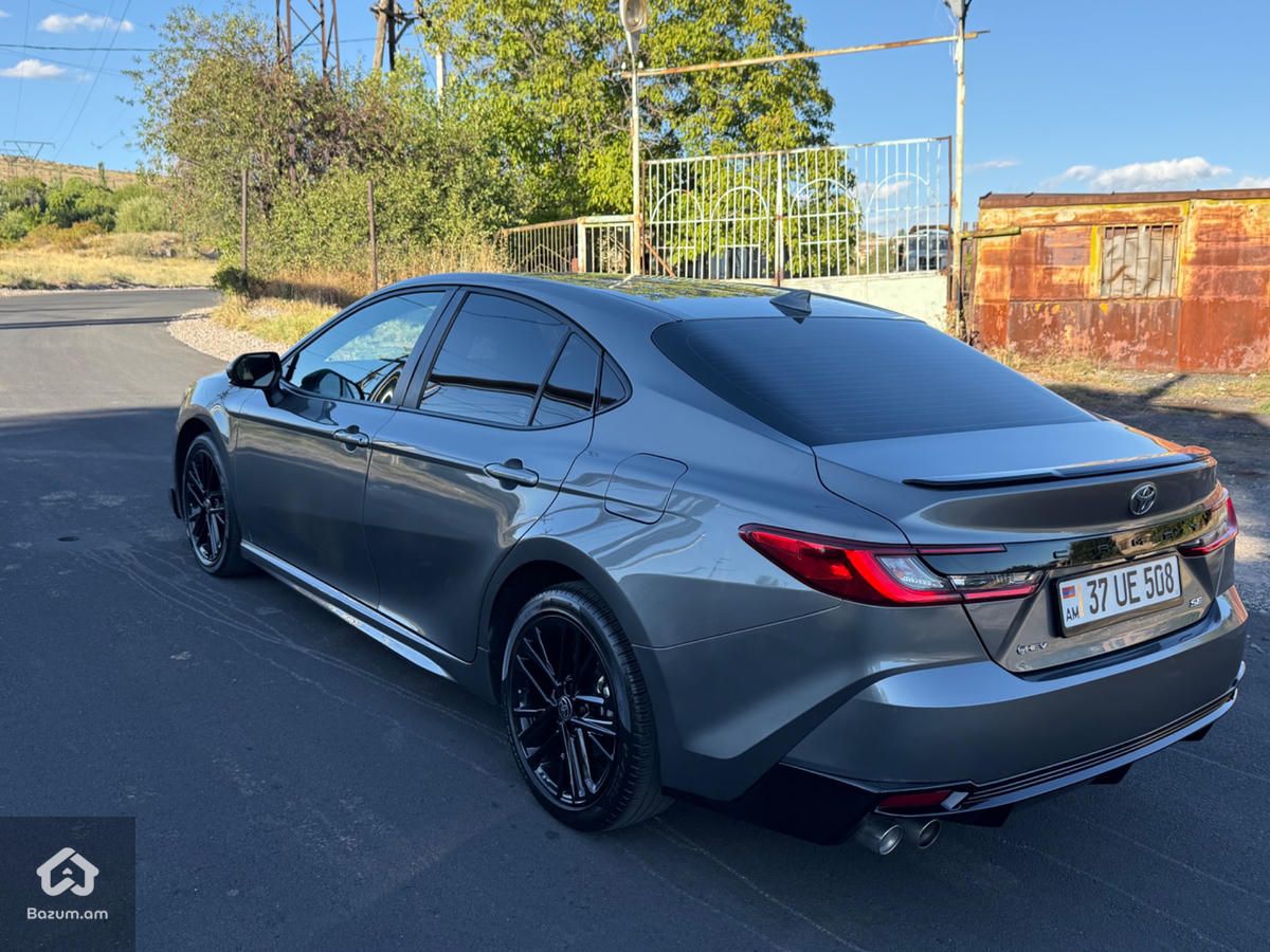 Toyota Camry 2025 - image 5