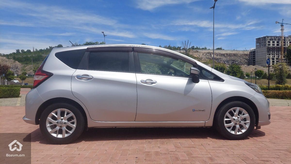 Nissan Note E-Power Hybrid MEDALIST 2016թ - image 8