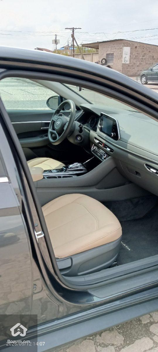 Hyundai sonata - image 5