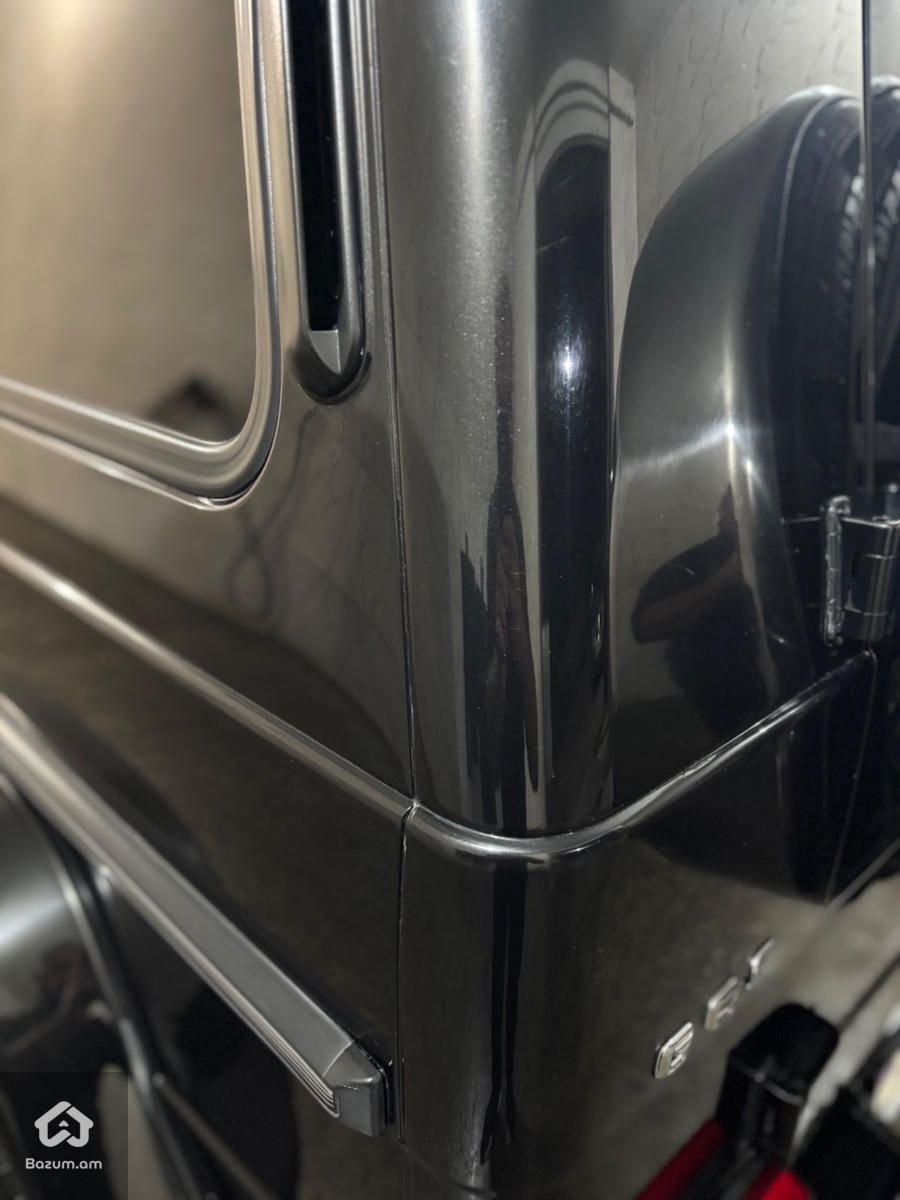 Mercedes-Benz G 2002 - image 8