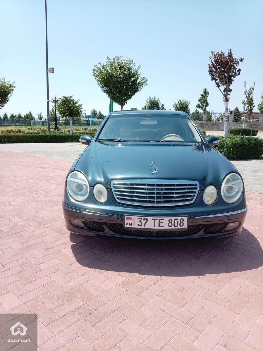 Mercedes-Benz E 240 2002 - image 1