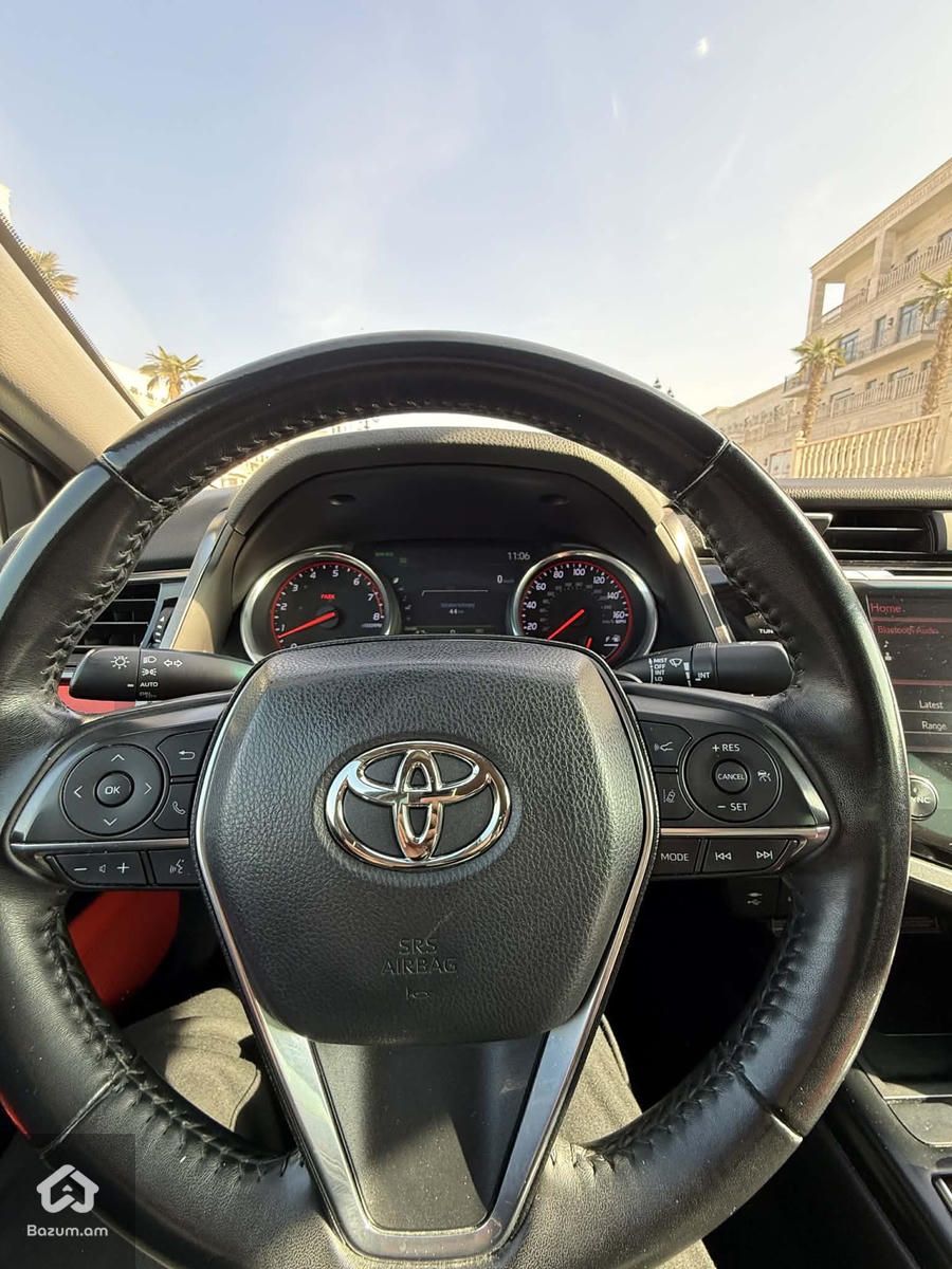 Toyota camry XSE - image 2