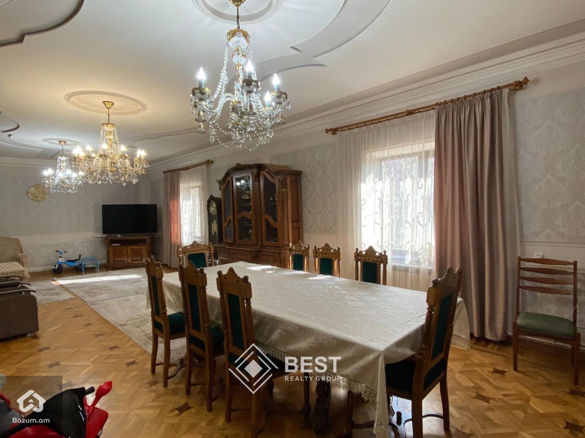 3 հարկանի քարե առանձնատուն Առինջում` - image 7