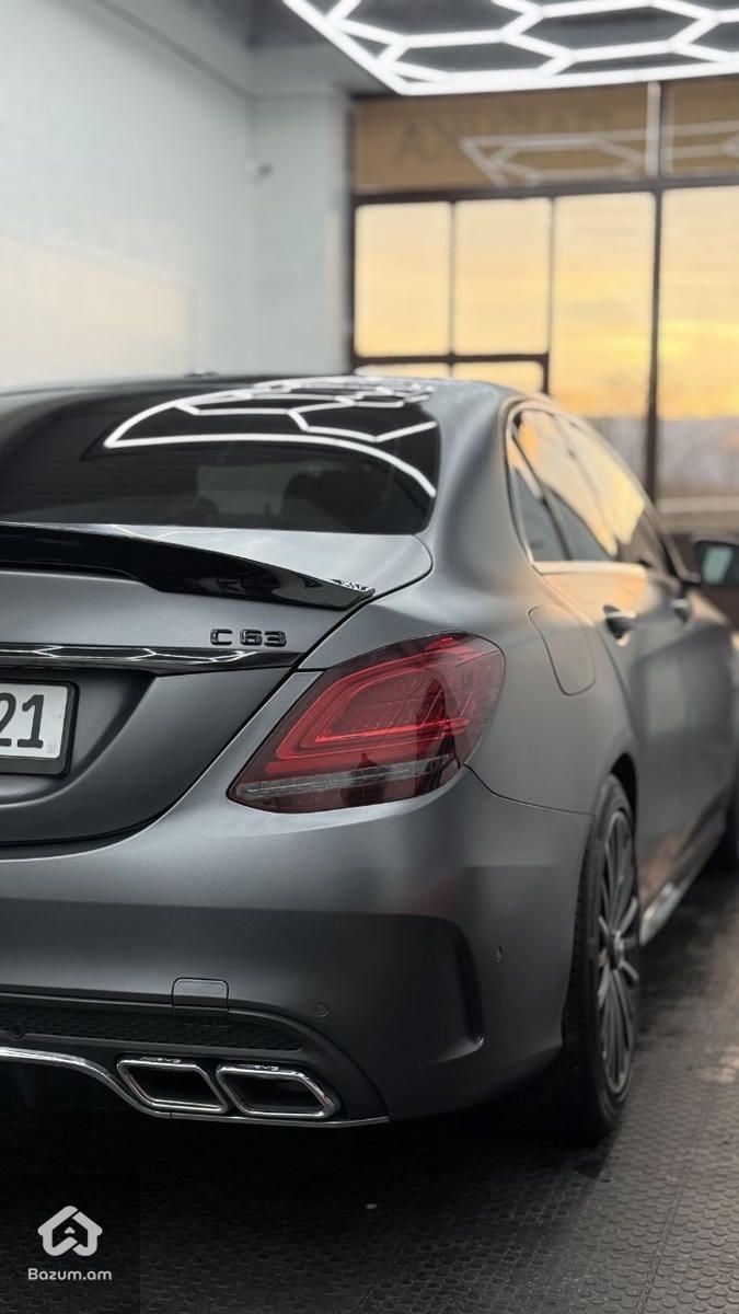 mercedes benz c300 2021 - image 5