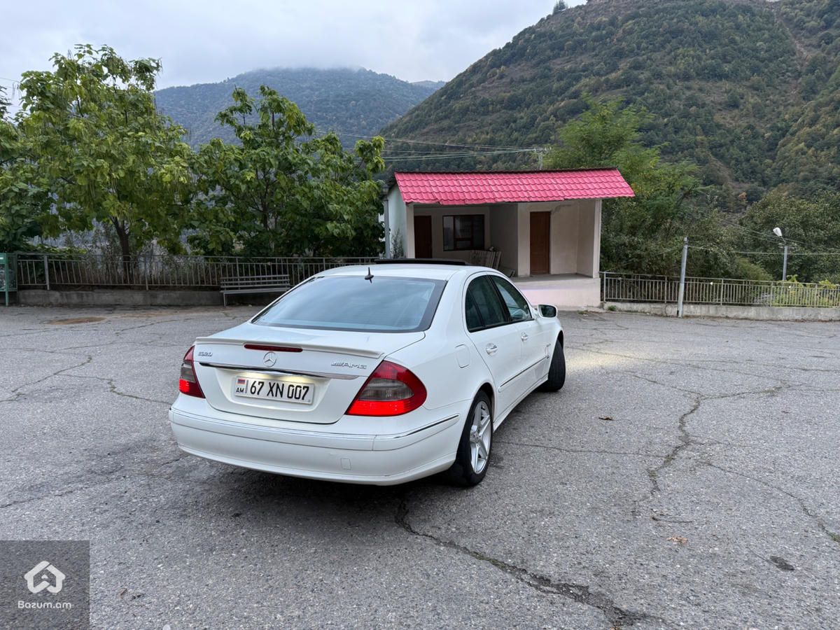 Mercedes-Benz E 320 2003 - image 13