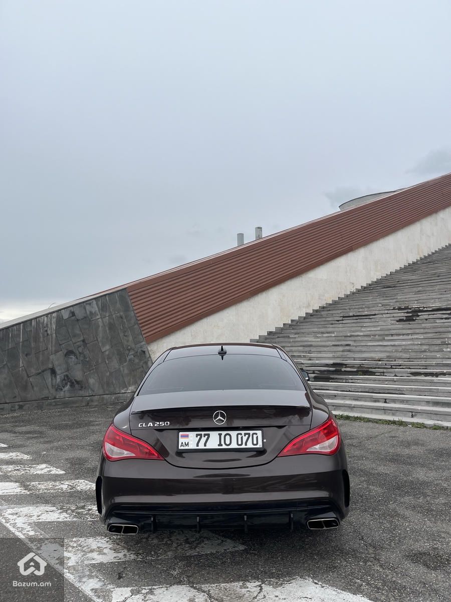Mercedes CLA 250 AMG line - image 5