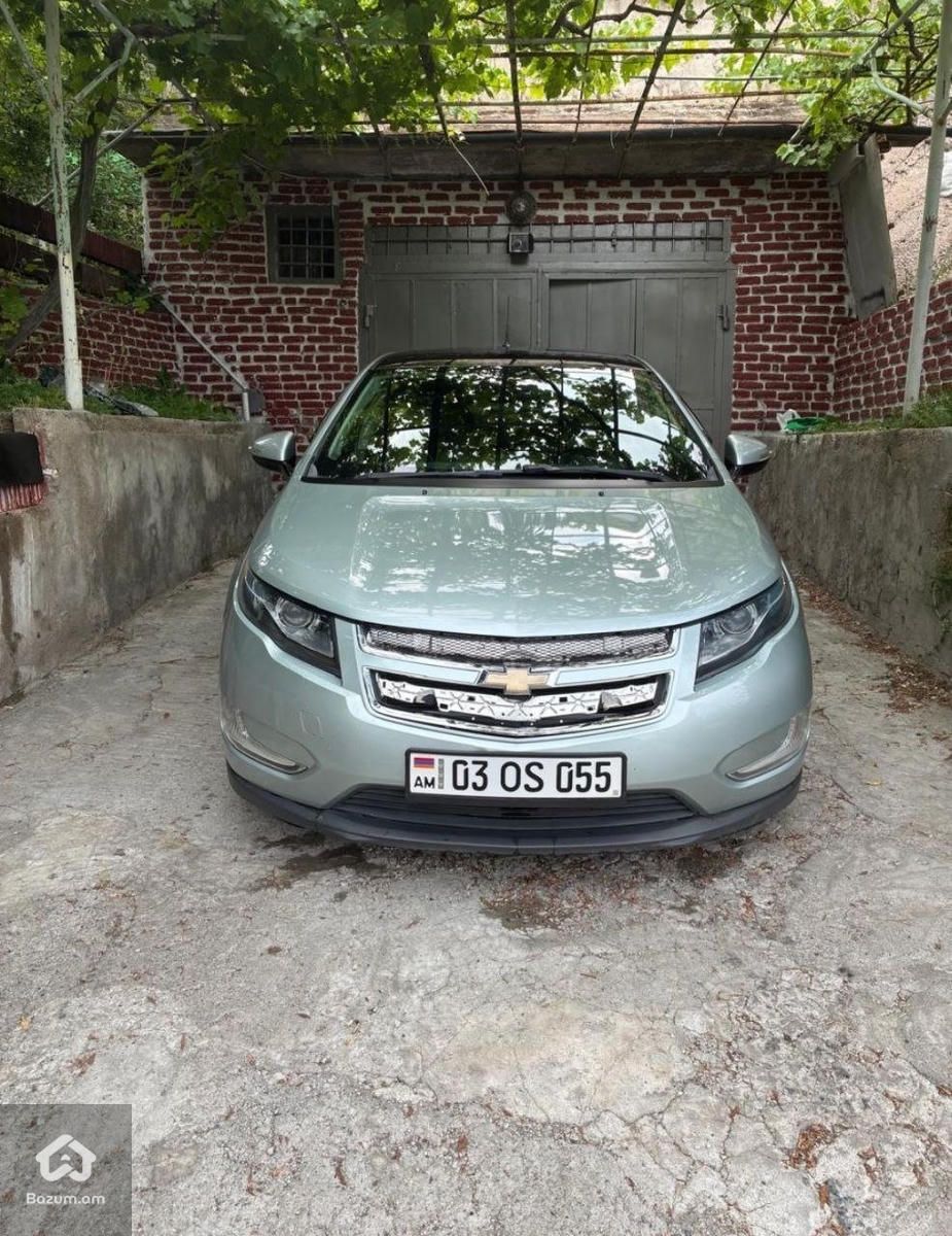 Chevrolet Volt 2011 - image 6