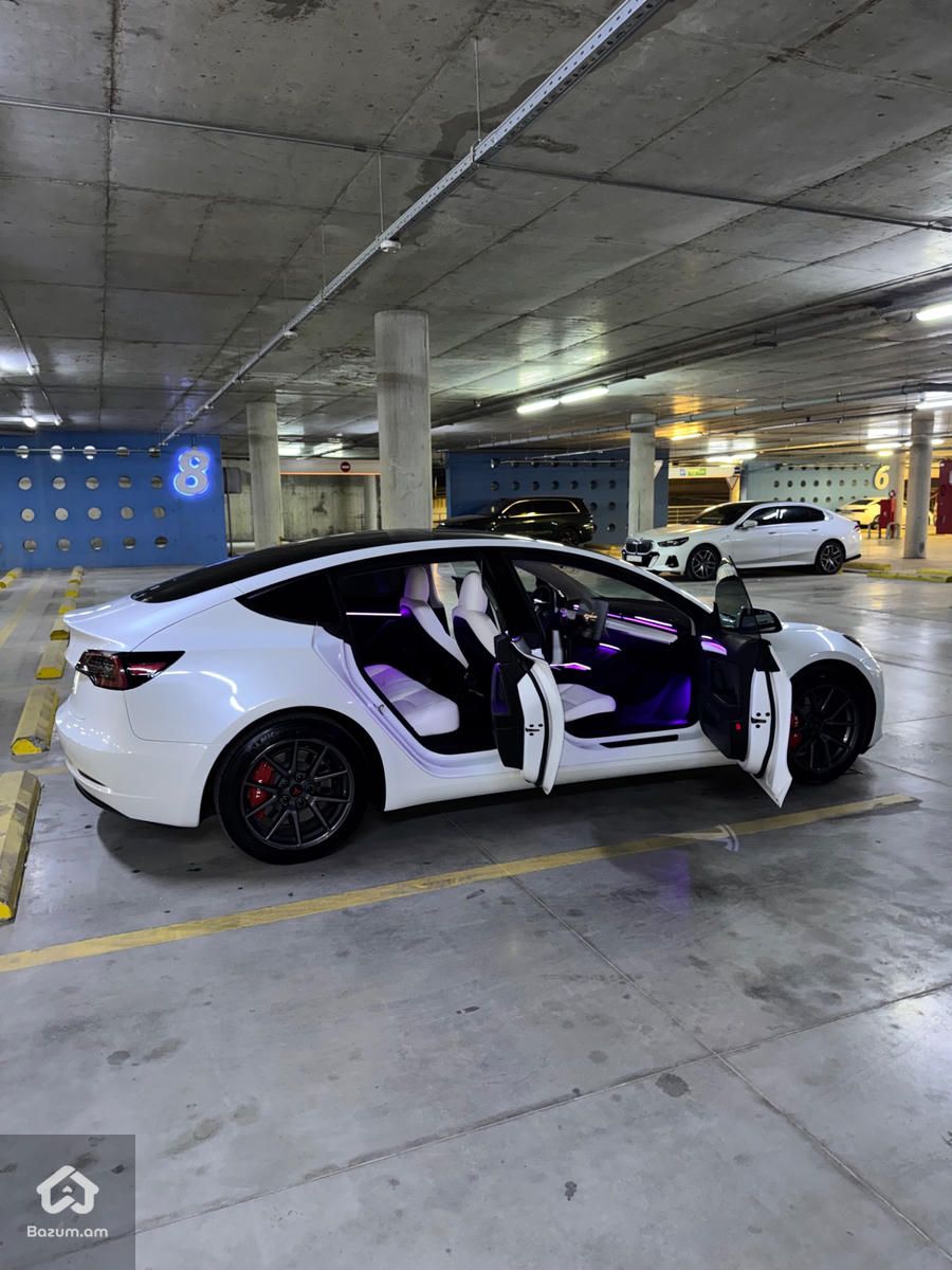 Tesla Model 3 2023 - image 5
