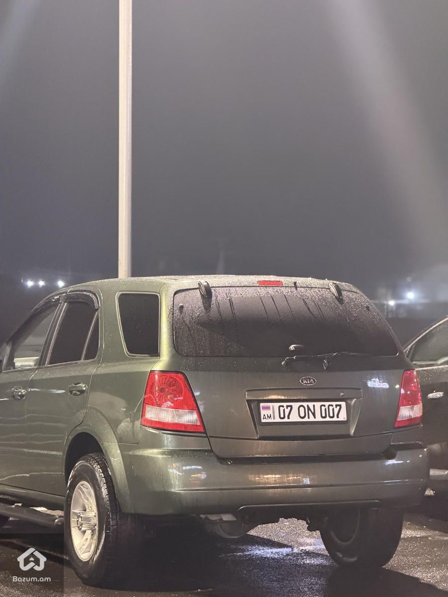 Kia Sorento - image 3