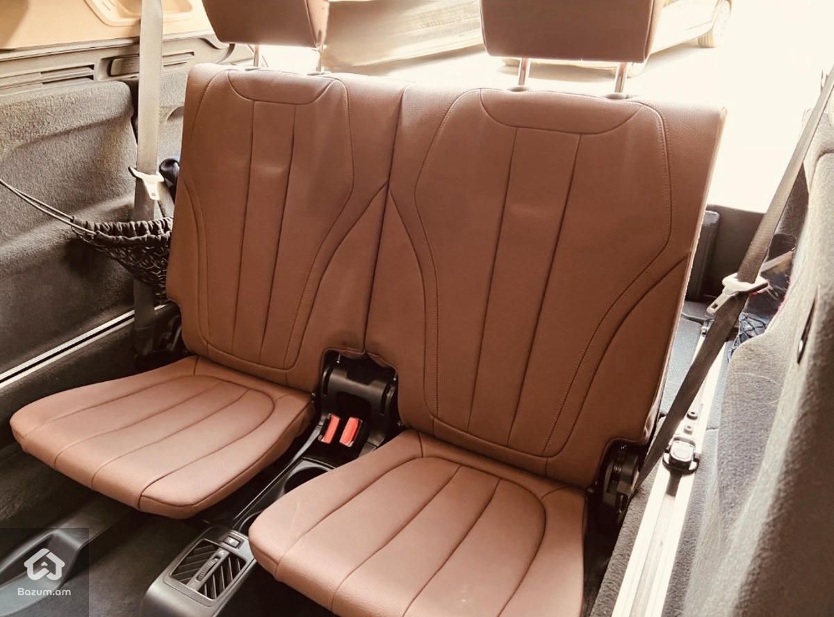 BMW X5 F15 - image 10