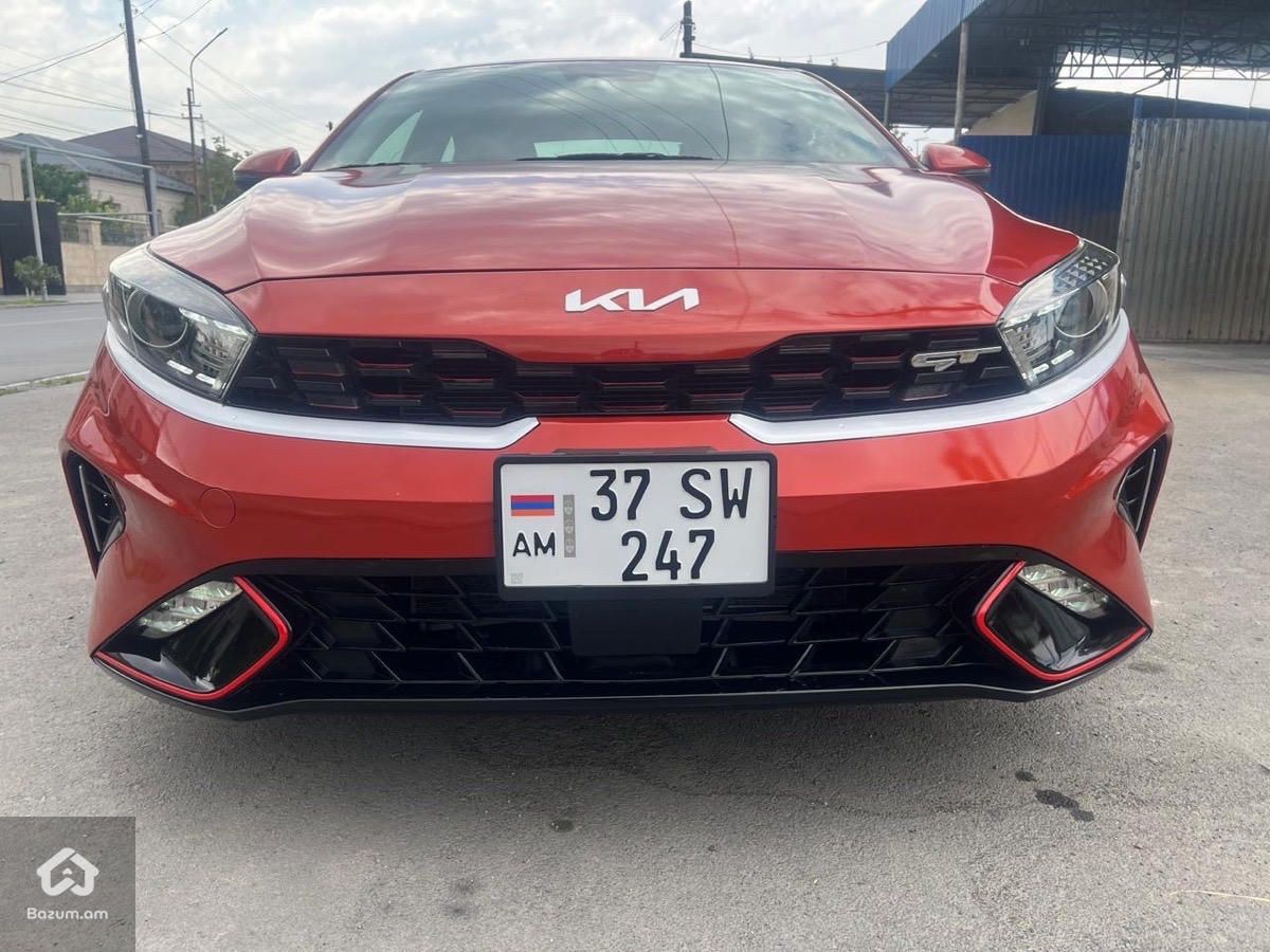 Kia Forte 2022 - image 1