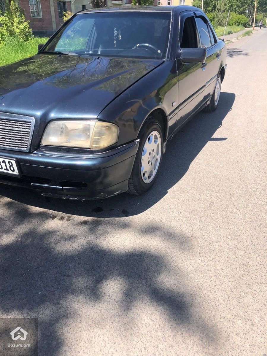 Mercedes-Benz 180 1997 - image 4