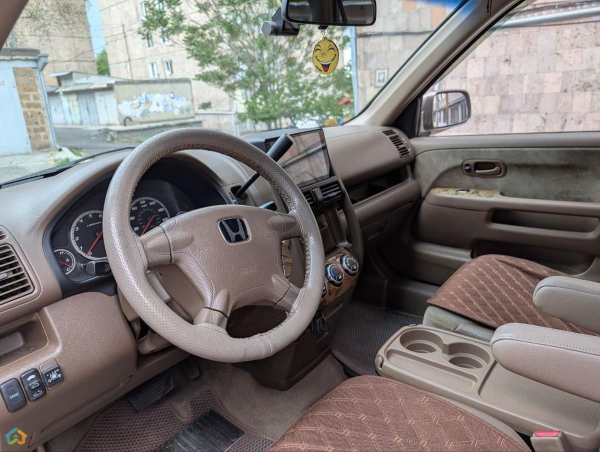 Honda CRV - image 8