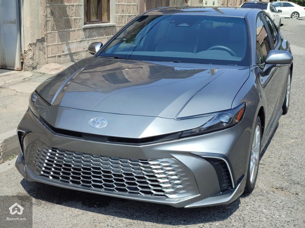 Toyota Camry 2025 - image 3