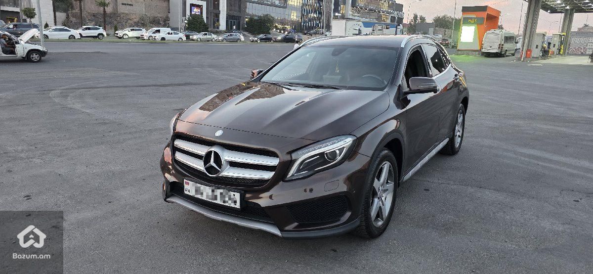 Mercedes-Benz GLA 200 2015 - image 3