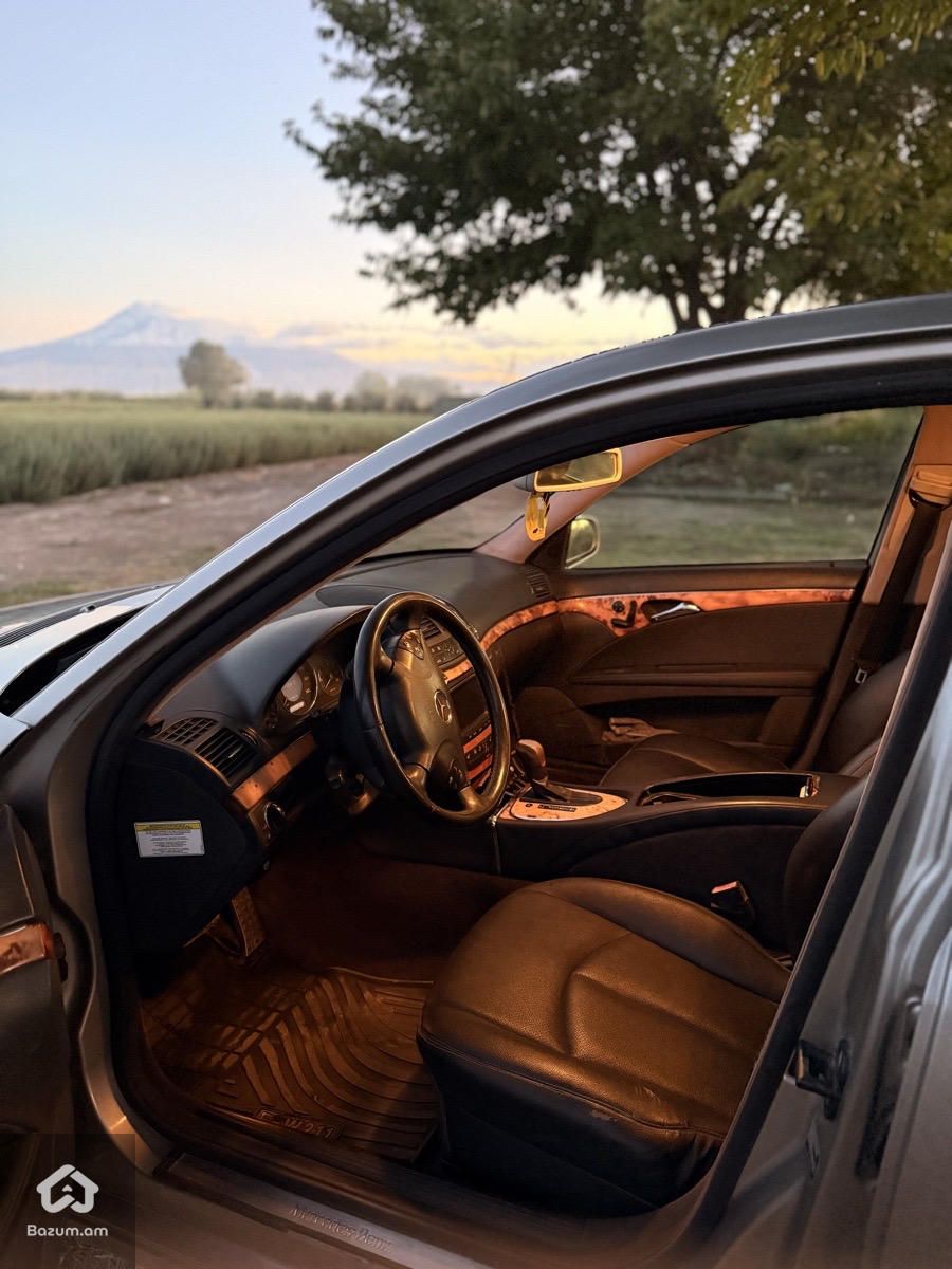 Mercedes-Benz E 350 2006 - image 6