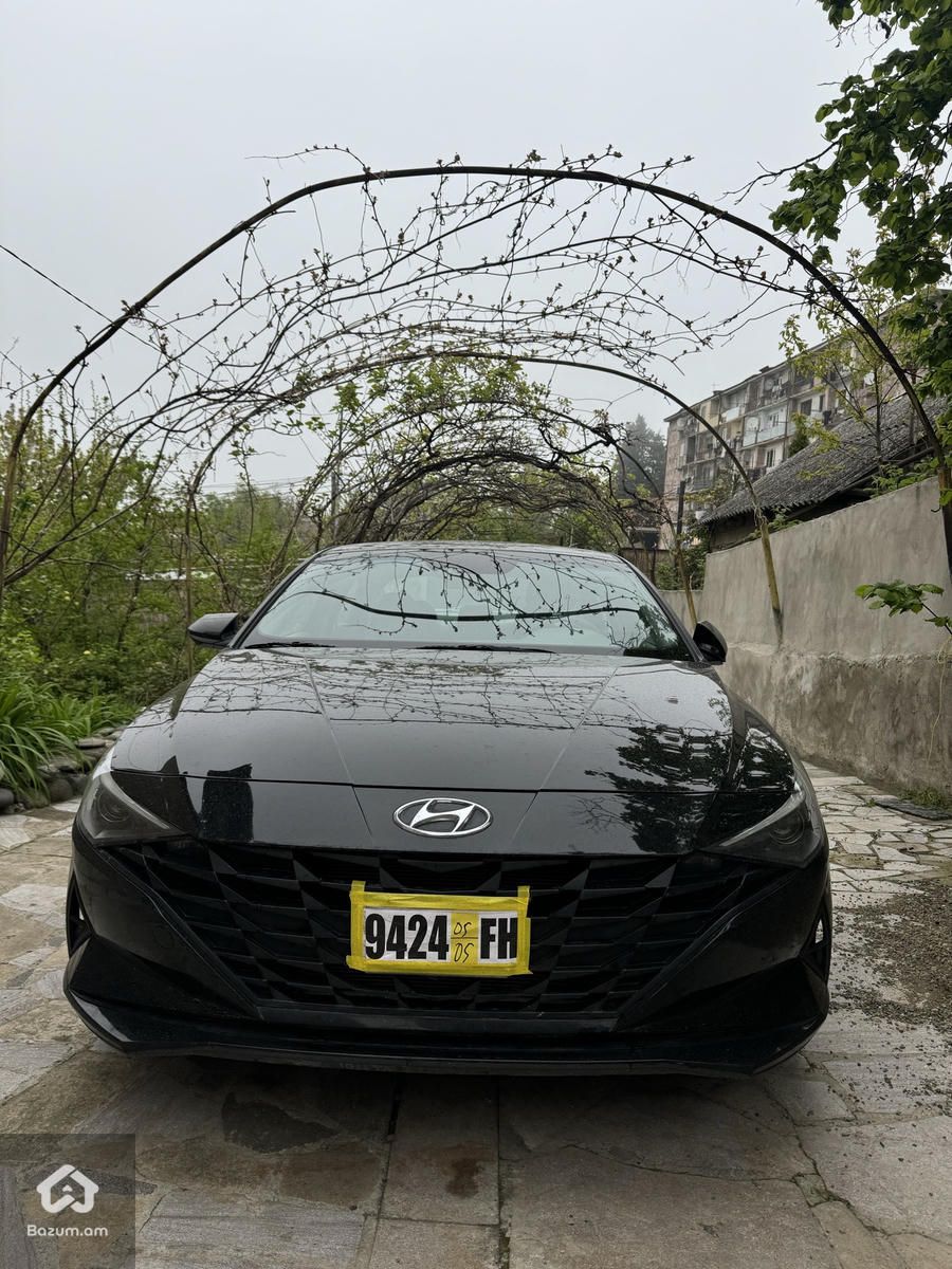 Hyundai Elantra 2023 Sel  - image 19