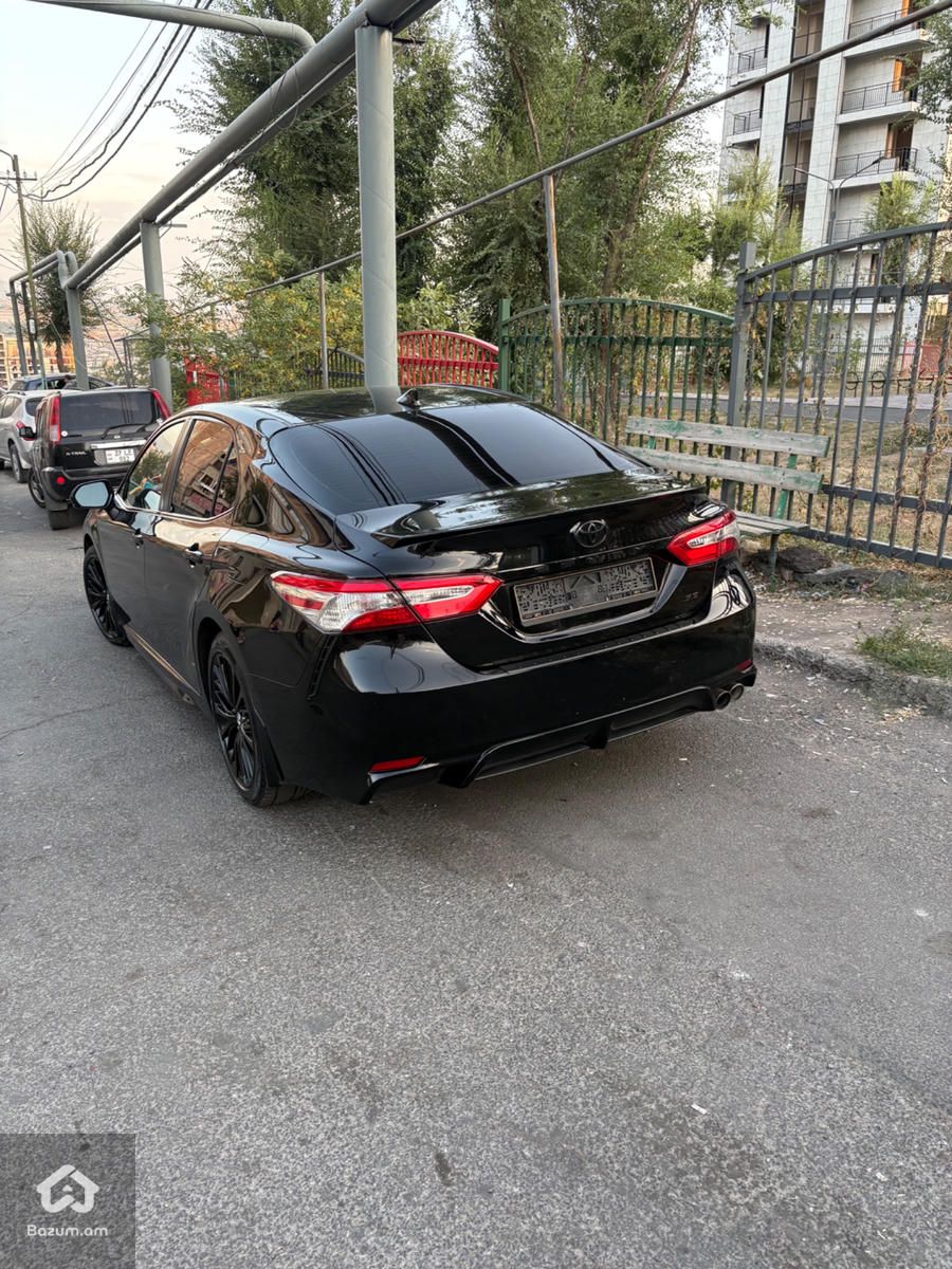 Toyota Camry 2020 - image 4