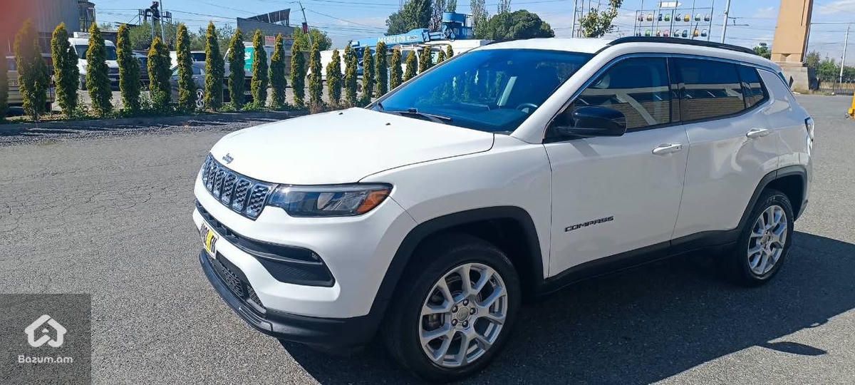 Jeep Compass 2022 - image 2