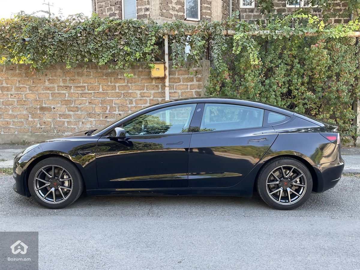 Tesla Model 3 2022 - image 4
