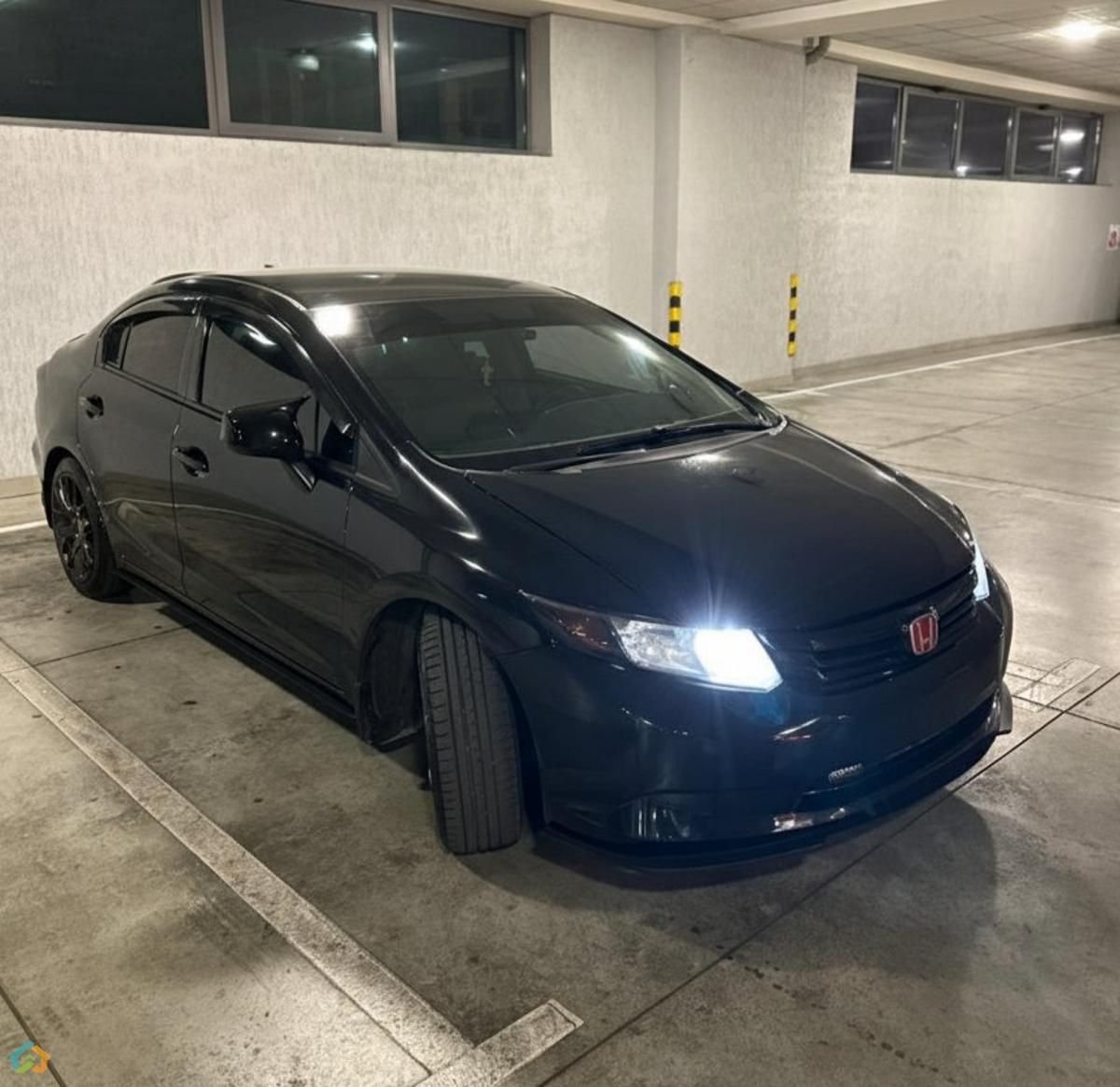 Honda civic - image 9