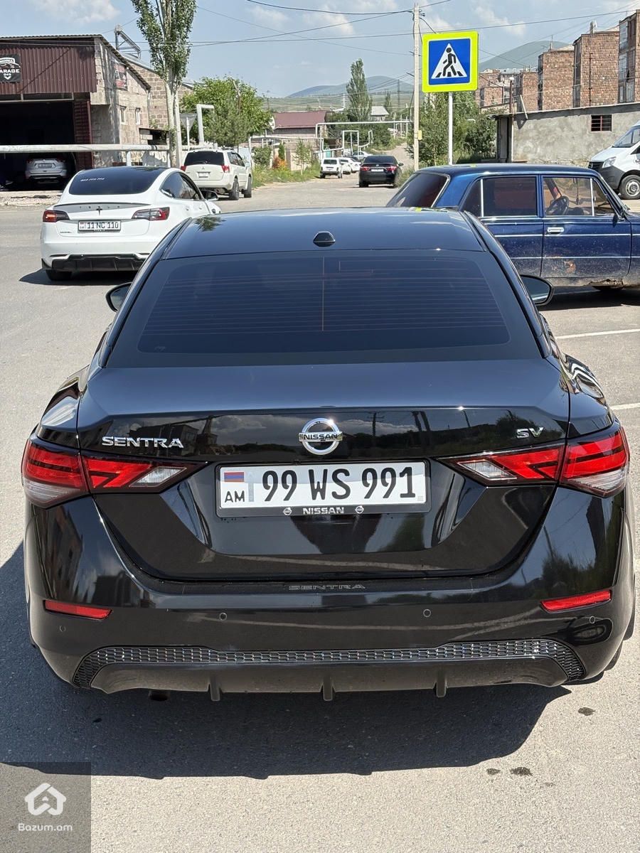NISSAN SENTRA - image 2