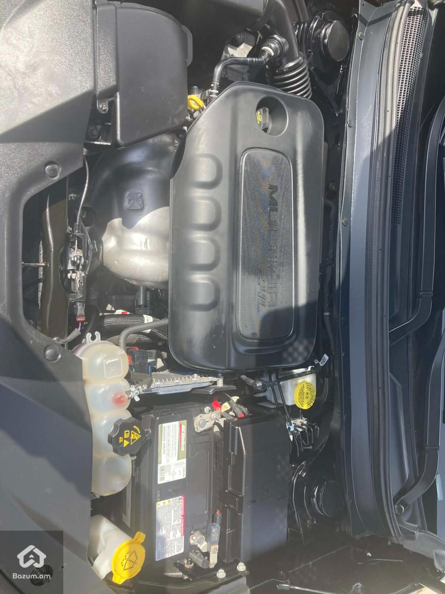 2023 Jeep Cherokee, Altitude Lux 4x4 - image 19