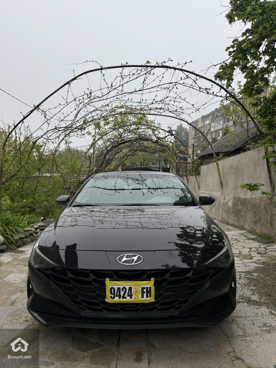 Hyundai Elantra 2023 Sel  - image 1