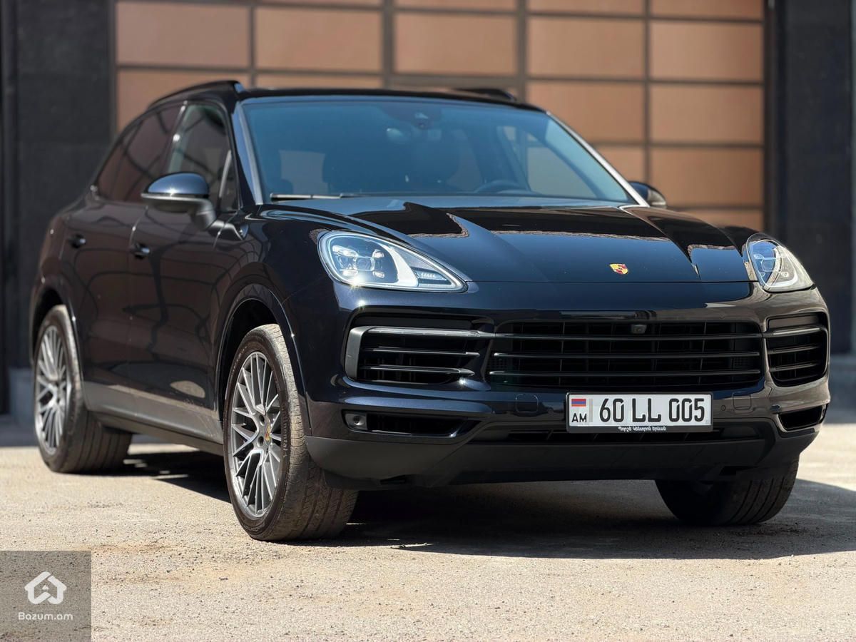 Porsche Cayenne 2022 - image 3