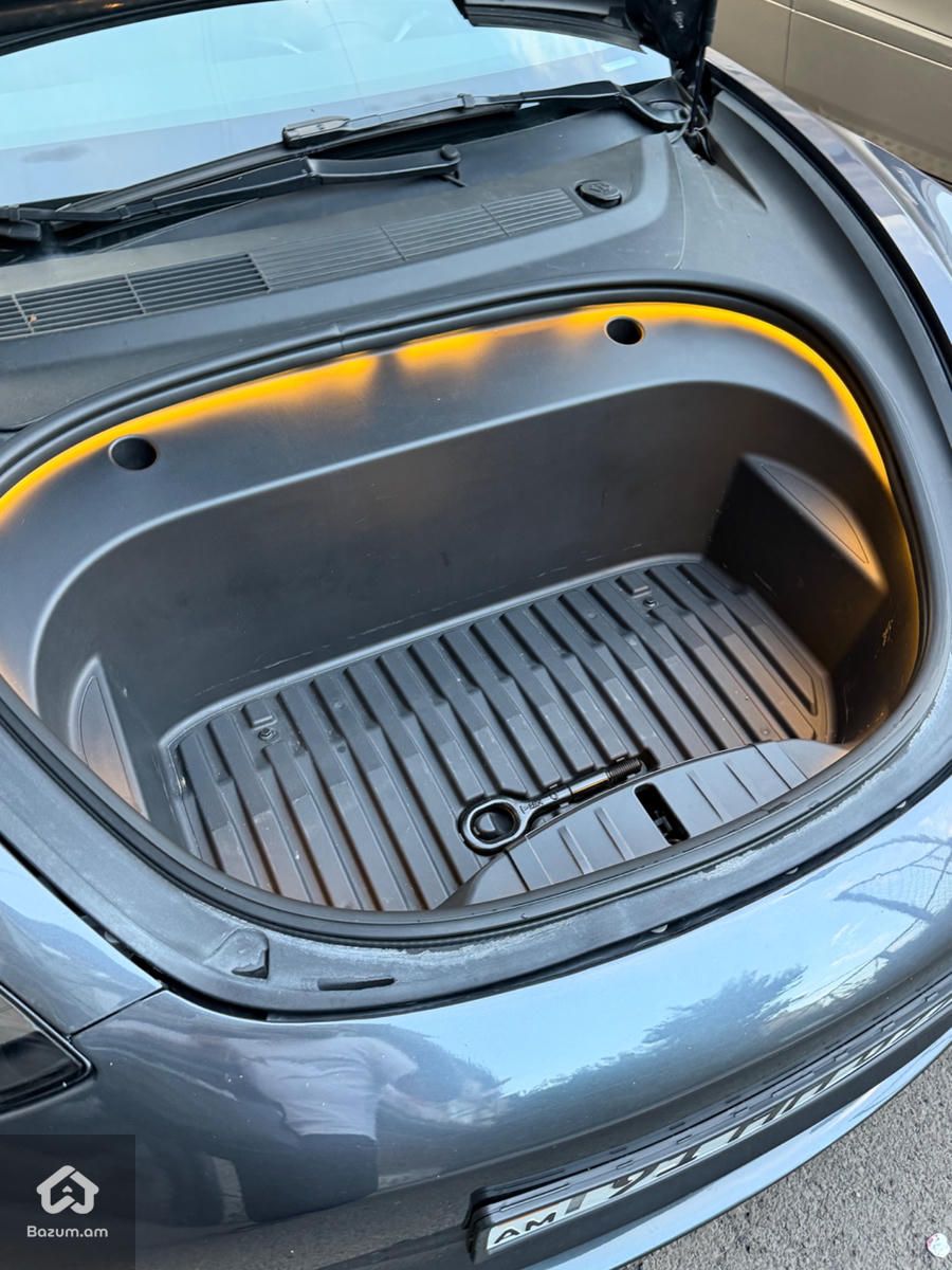 Tesla Model 3 Dual Motor Long Range - image 12