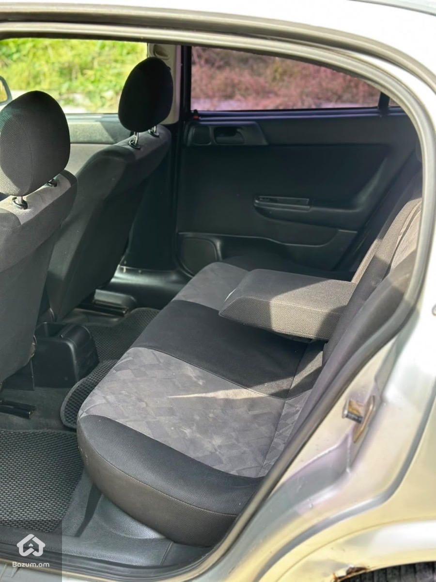 Opel Astra 1998 - image 6