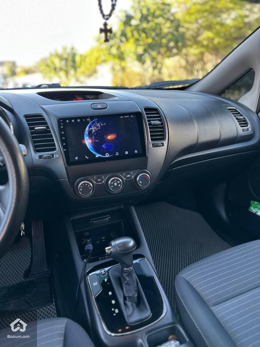 KIA FORTE LX - image 7