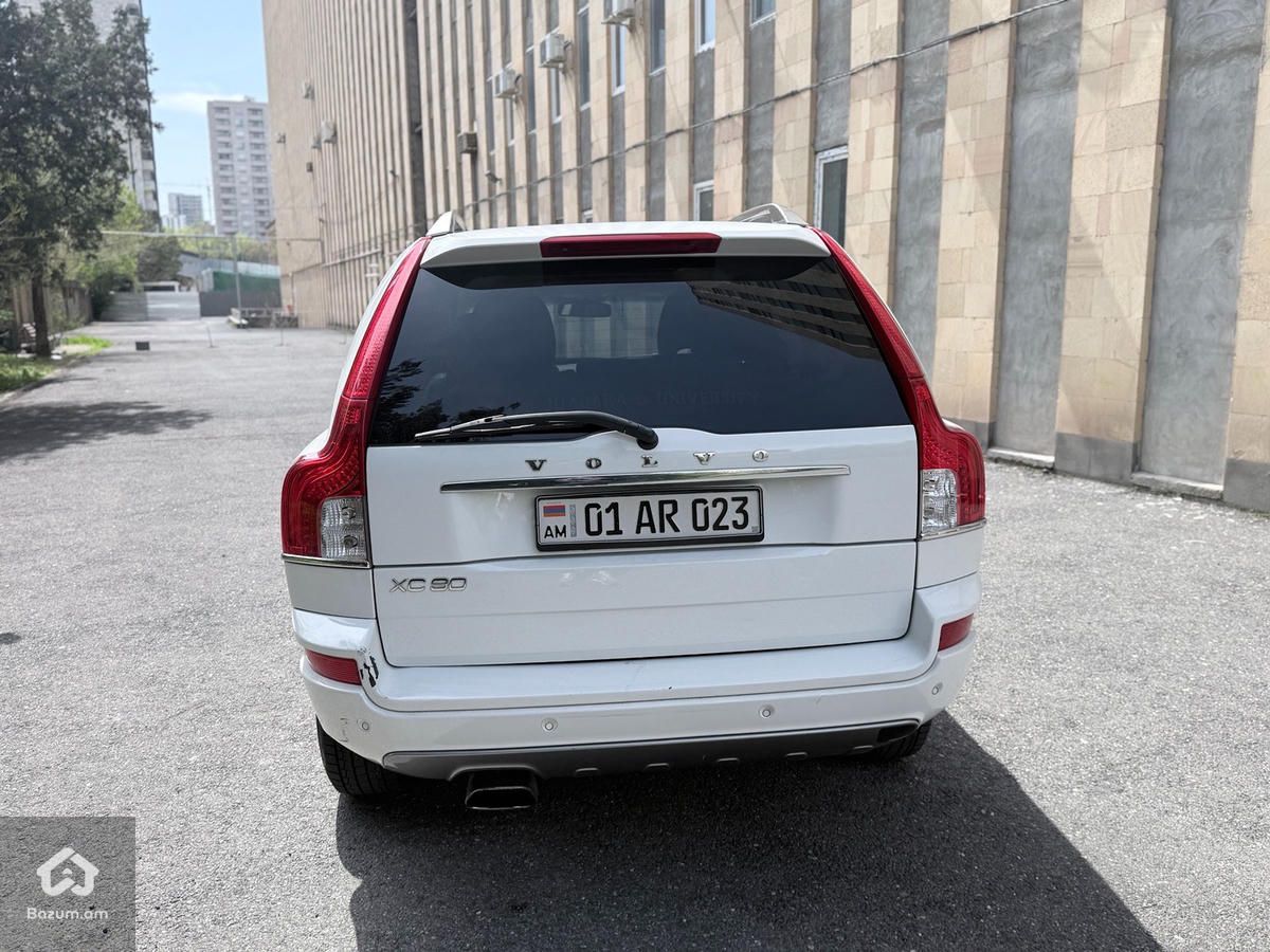 Volvo  - image 4