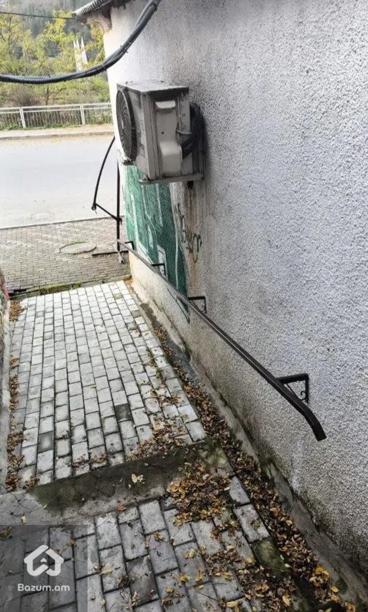 Առևտրային տարածք Դիլիջանում - image 5