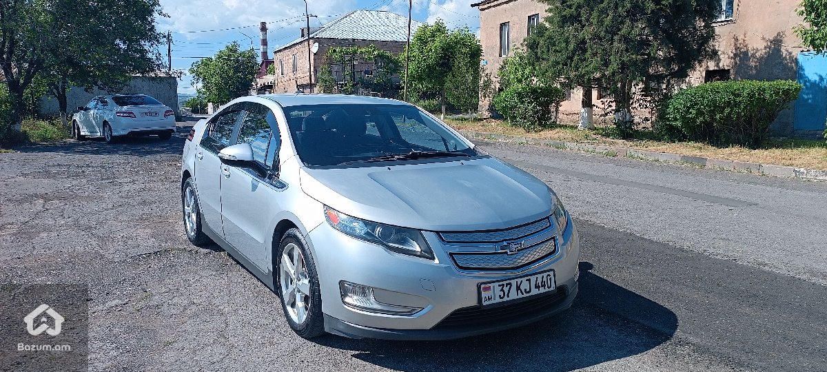 chevrolet  - image 1