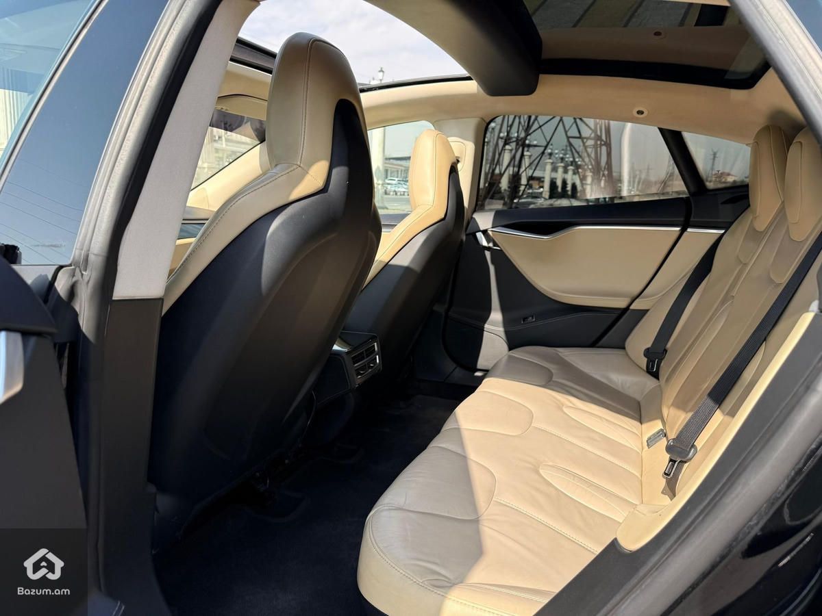 Tesla Model S 2015 - image 6