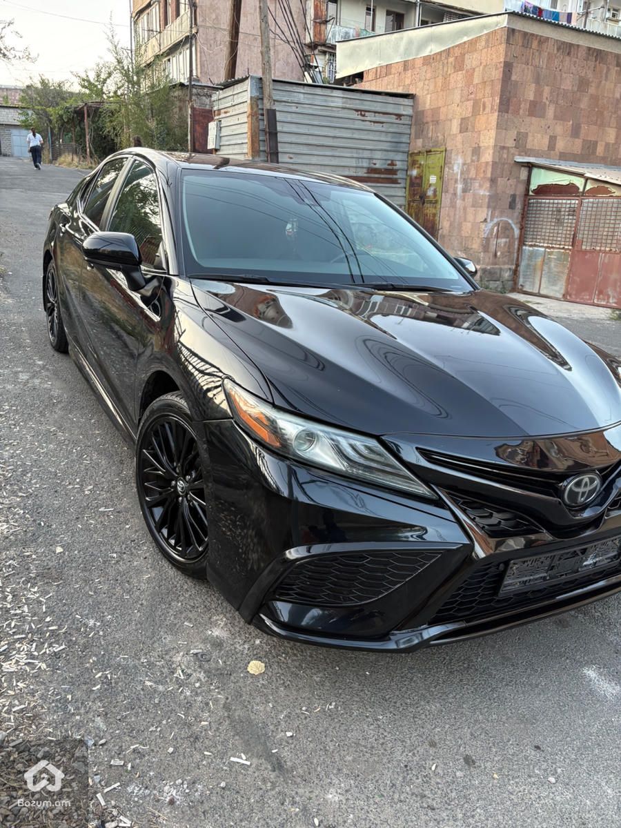 Toyota Camry 2020 - image 3