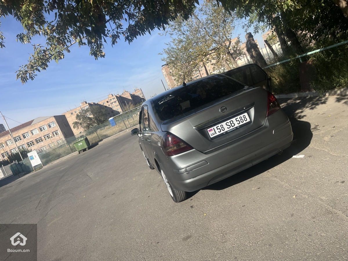 Nissan Tiida 2006 - image 2