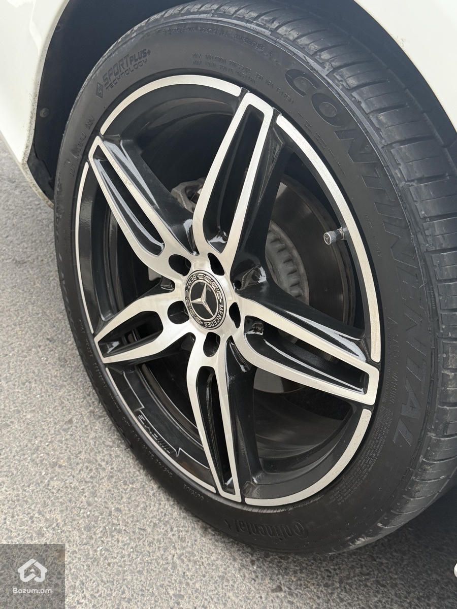 Mercedes-Benz E 350 2020 - image 4