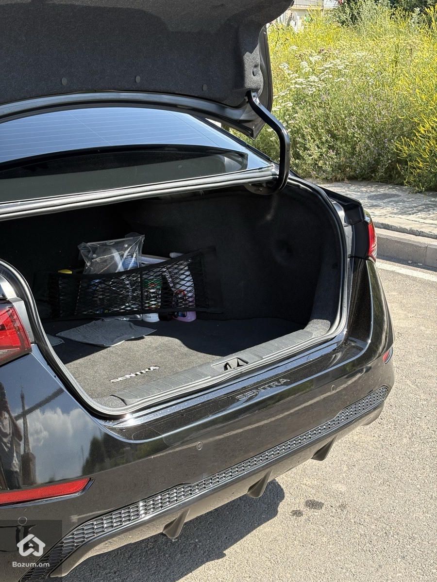NISSAN SENTRA - image 5