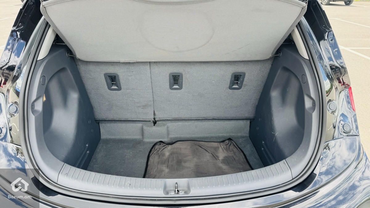 Chevrolet Bold 2019 - image 8