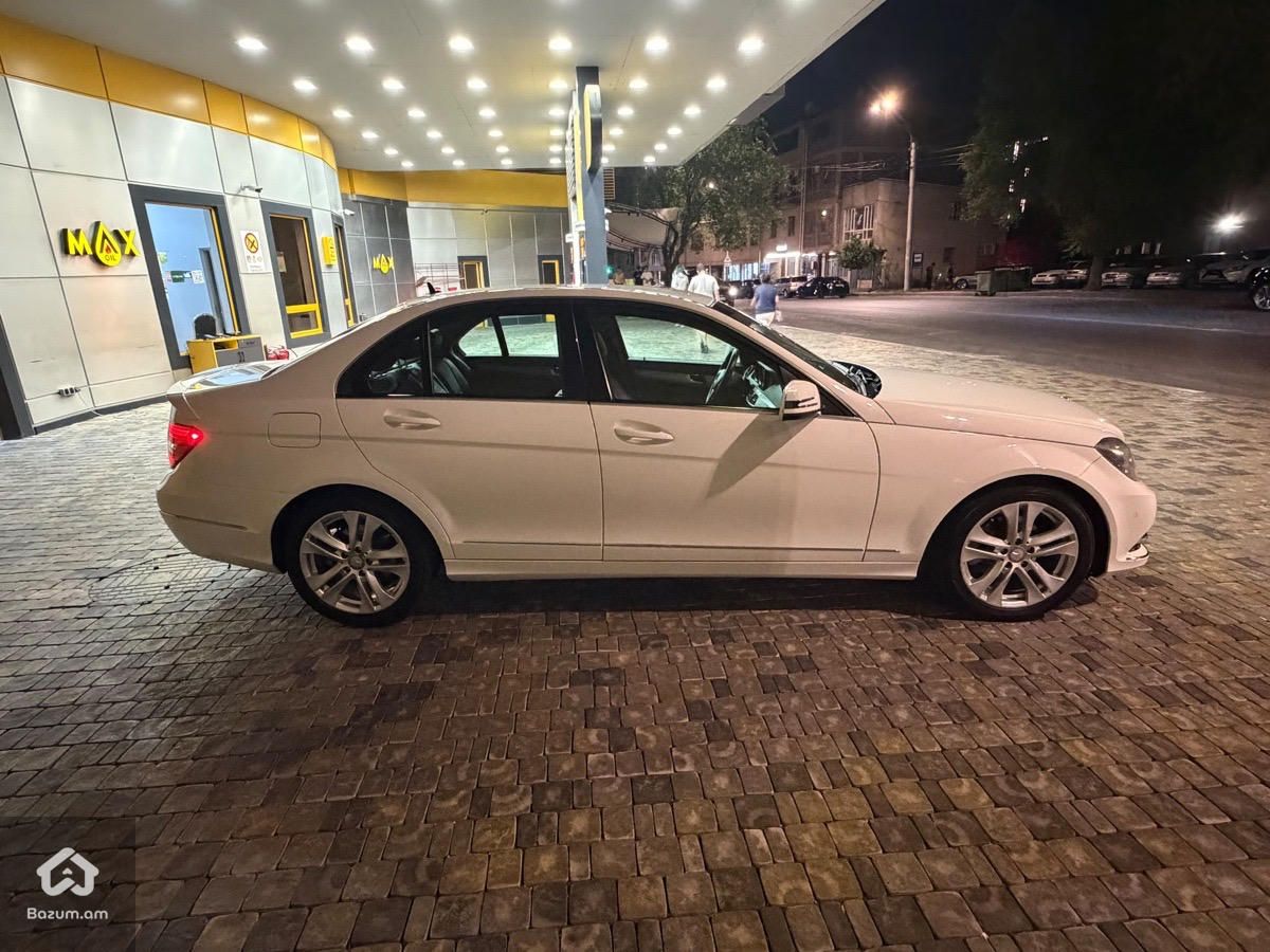Վաճառվում է Mercedes benz C-180 Restyled - 2012թ - image 6
