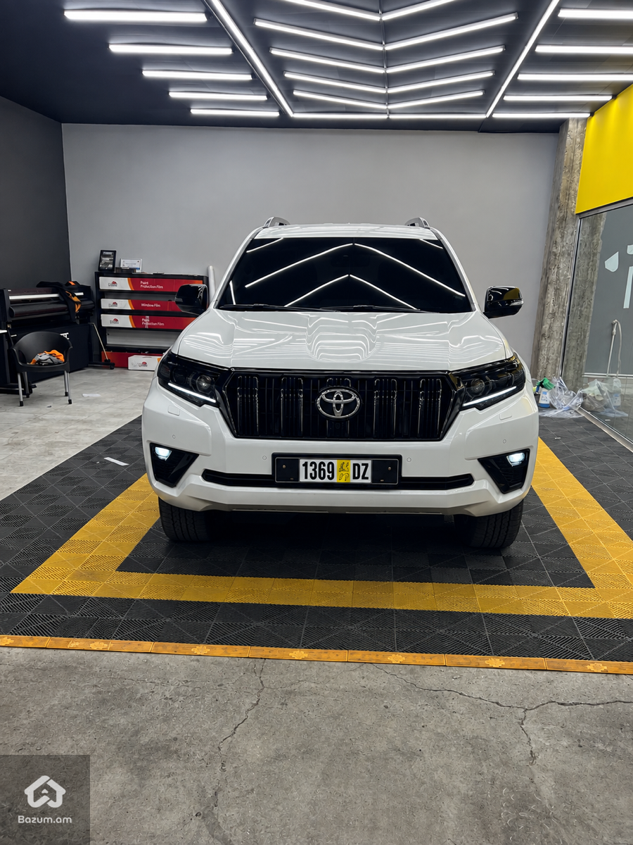 Toyota Land Cruiser Prado 2022 - image 6