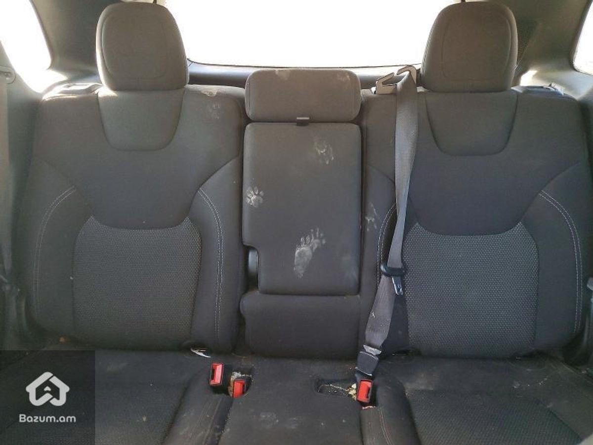 JEEP CHEROKEE Ճանապարհից - image 9