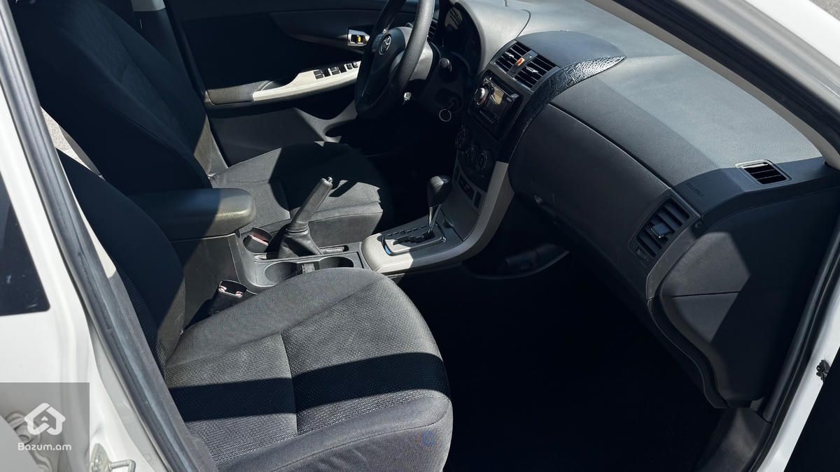 Toyota Corolla 2009 - image 11