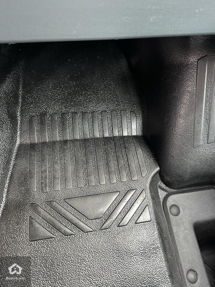 Ford Transit Բենզին - image 23