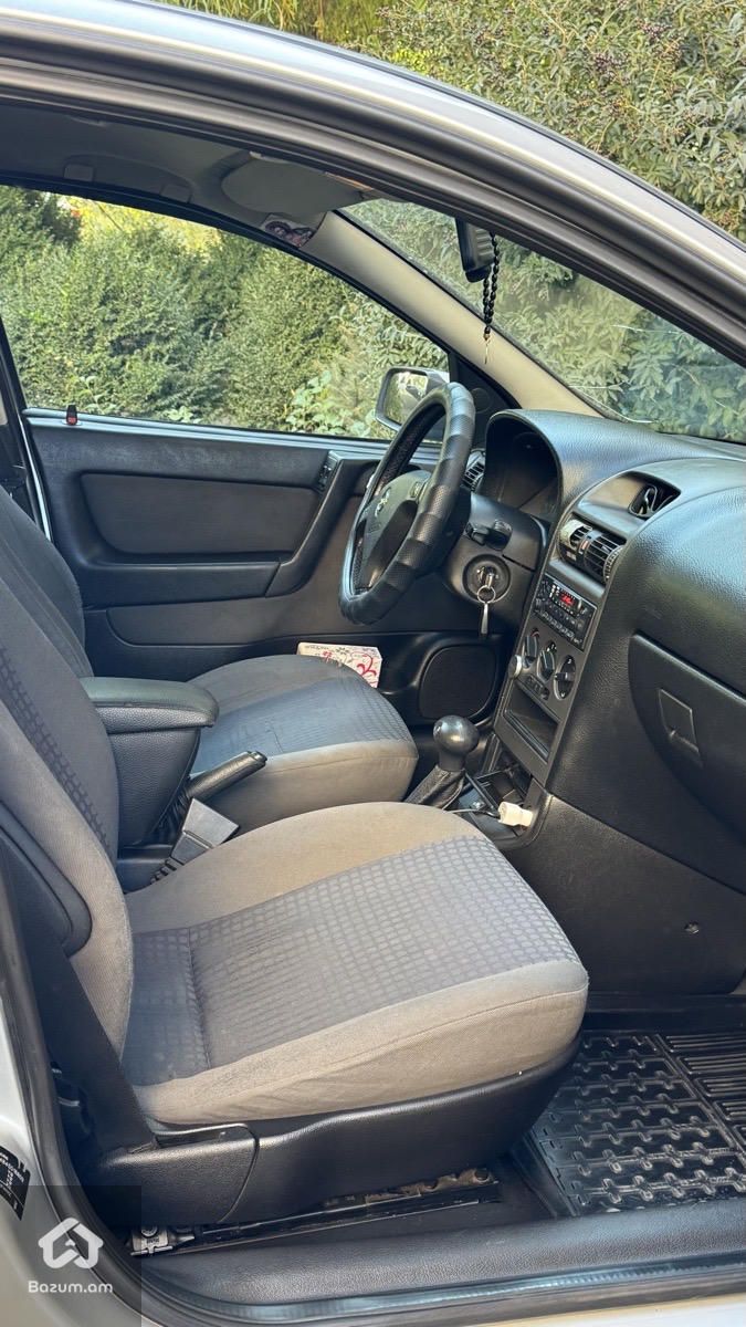 Opel Astra 2003 - image 7